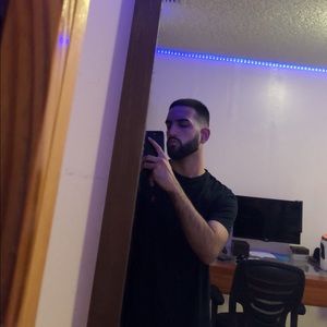 Meet your Posher, Hermes